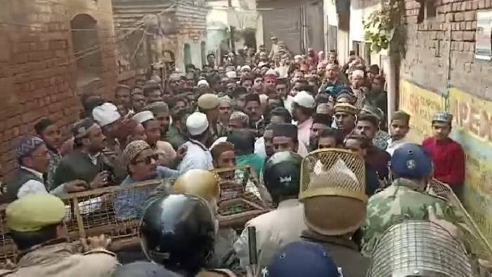 Gyanvapi: జ్ఞానవాపిపై జైల్ భరోకి పిలుపునిచ్చిన ఇత్తేహాద్-ఎ-మిల్లత్ చీఫ్.. బరేలీలో తీవ్ర ఉద్రిక్తత..