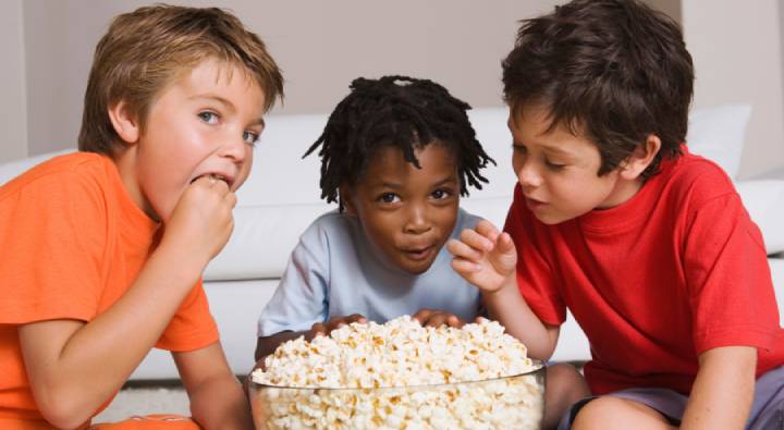 Popcorn : పాప్‌కార్న్  ఇష్టంగా తింటున్నారా.. మీకు పోయే కాలం దగ్గరపడ్డట్టే