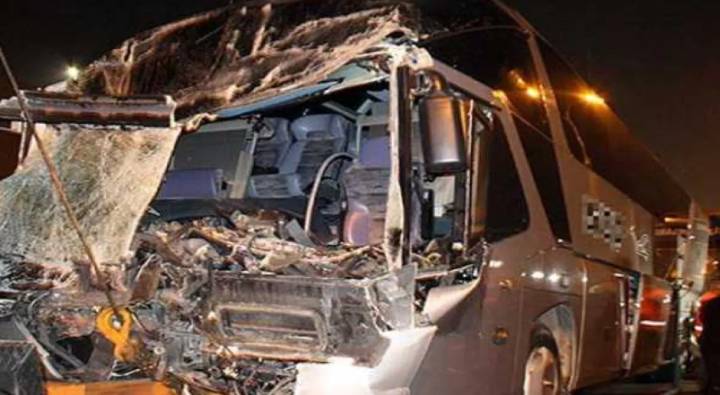 Mali : వంతెన పై నుంచి పడిన బస్సు.. 31మంది మృతి