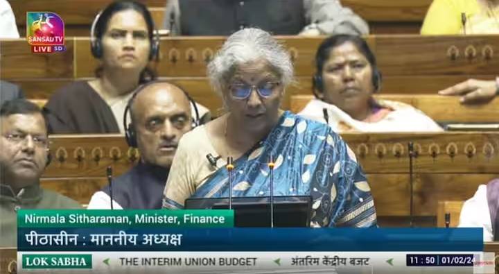 Budget 2024 : 11.1 శాతం పెరిగిన రక్షణ బడ్జెట్.. సైనిక బలాన్ని పెంచేందుకు రూ.1,11,111 కోట్ల కేటాయింపు