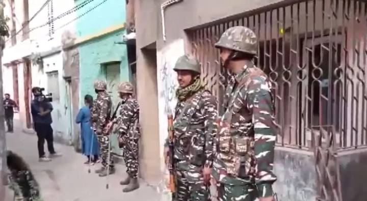 West Bengal : పరారీలో ఉన్న టీఎంసీ నేత షేక్‌ షాజహాన్‌కు దగ్గరగా ఉన్న ప్రాంతాల్లో ఈడీ దాడులు