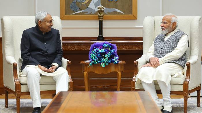 CM Nitish Kumar: ప్రధాని మోడీని కలిసిన సీఎం నితీష్ కుమార్.. ఎన్డీయేలో చేరిక తర్వాత తొలి భేటీ..