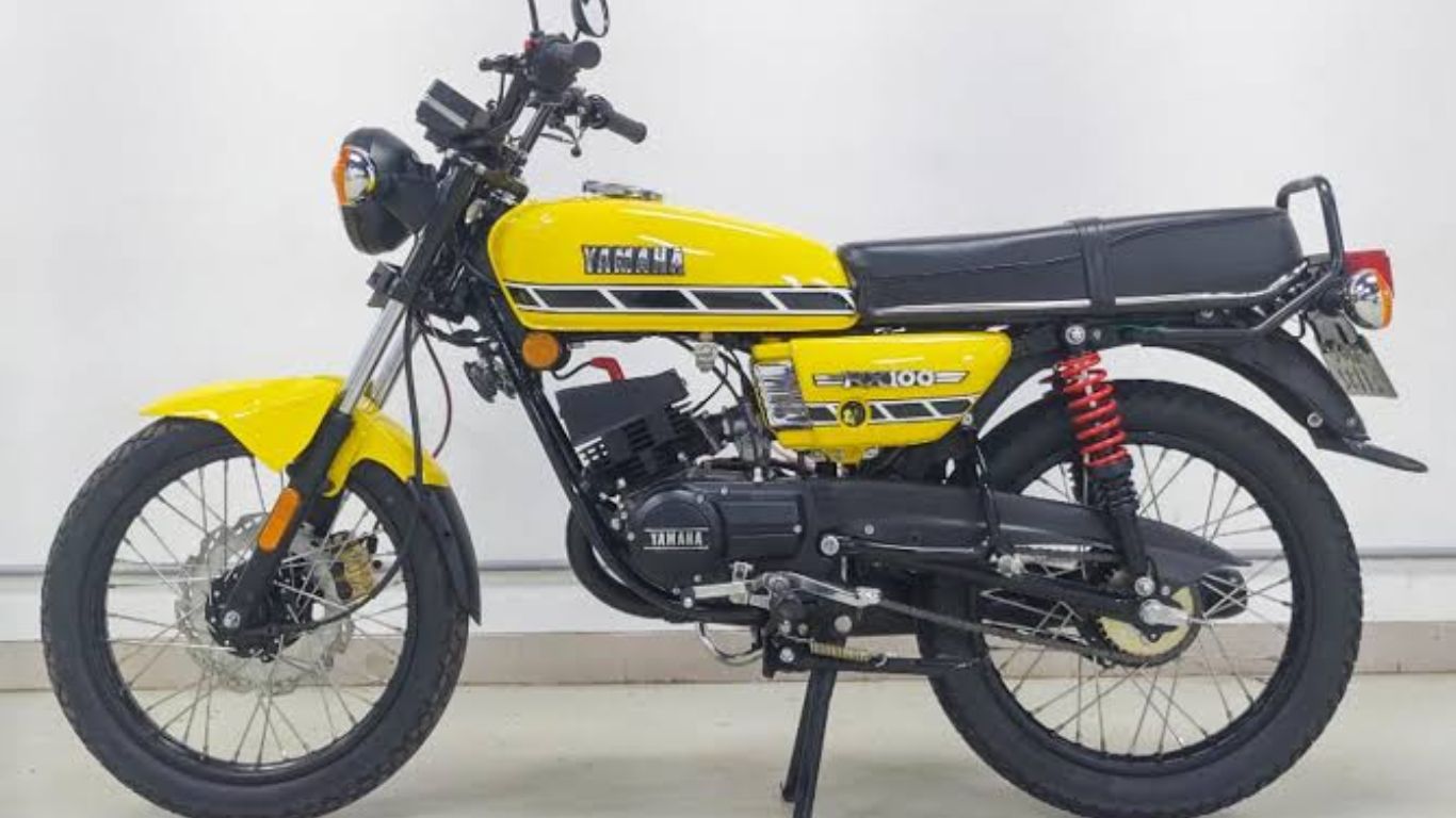 Yamaha RX100 New Avatar : యూత్ ను ఆకట్టుకుంటున్న బైక్.. ఫీచర్స్,ధర ఎంతంటే?