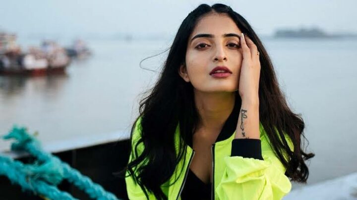 Ananya Nagalla : అలాంటి సీన్స్ చేసే విషయంలో నా మనసు మార్చుకున్నాను..