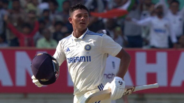 Yashasvi Jaiswal: ఎంఎస్ ధోనీ, రోహిత్ శర్మ సరసన యశస్వి జైస్వాల్!