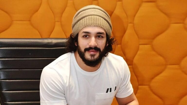 Akhil Akkineni : సైలెంట్ గా షూటింగ్ మొదలుపెట్టిన అఖిల్..