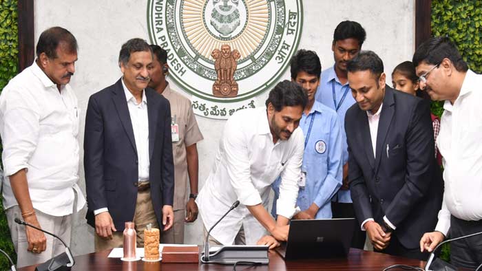CM YS Jagan: ఎడెక్స్‌తో ఏపీ ప్రభుత్వం ఒప్పందం.. అప్పుడే మన భవిష్యత్‌ మారుతుందన్న సీఎం..