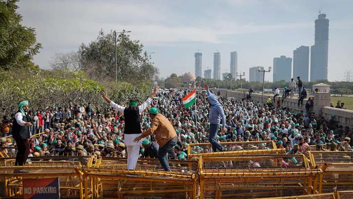 Farmers Protest: ఢిల్లీ చలోకు సిద్ధమవుతున్న రైతులు.. నేడు కేంద్రంతో మరోసారి చర్చలు..