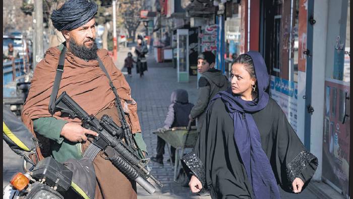 Taliban: “ప్రాణం ఉన్న వాటి ఫోటోలు తీయకూడదు”.. ఆఫ్గాన్‌లో తాలిబాన్ ఆదేశాలు..