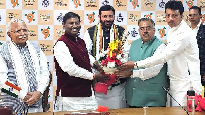 Haryana: హర్యానా కొత్త సీఎంగా నయాబ్ సింగ్ సైనీ ప్రమాణస్వీకారం..