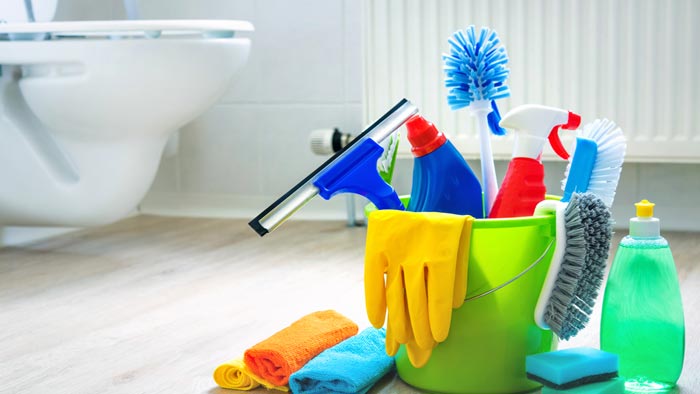 Bathroom Cleaning Tips: మీ బాత్రూమ్ కంపు కొడుతుందా.. యాసిడ్⁭తో కాకుండా, ఇలా ట్రై చేయండి