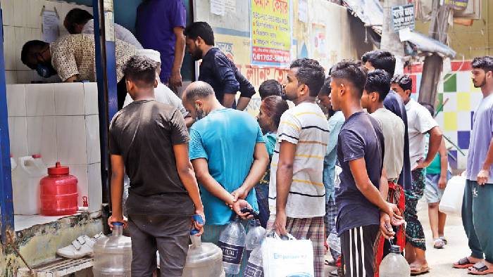 Bengaluru Water Crisis: బెంగళూర్‌లో నీటి కష్టాలకు కారణం ఏమిటో తెలుసుకోండి..