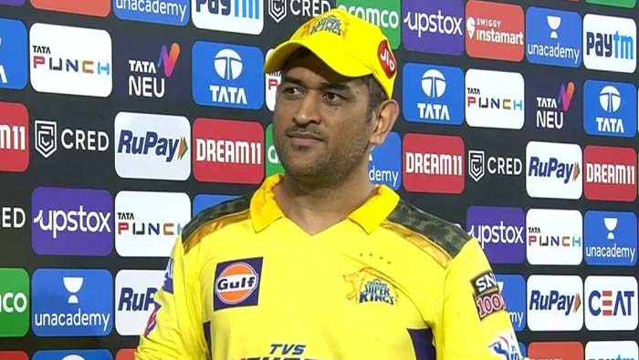 Dhoni