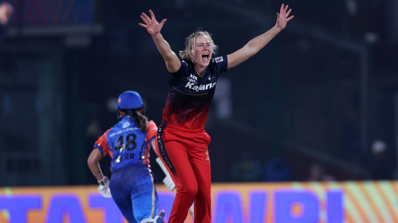 WPL 2024: చరిత్ర సృష్టించిన ఎలీస్‌ పెర్రీ!