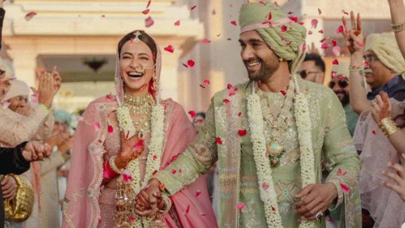 Kriti Kharbanda Marriage: ప్రియుడుతో హీరోయిన్‌ కృతి కర్బందా వివాహం.. పెళ్లి ఫోటోలు వైరల్!