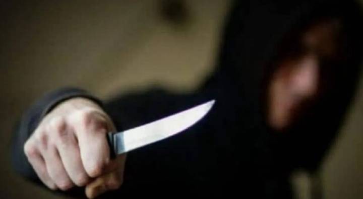 Madhyapradesh : దొంగతనానికి వచ్చి 12ఏళ్ల చిన్నారిని 25సార్లు కత్తితో పొడిచి చంపిన కిరాతకుడు