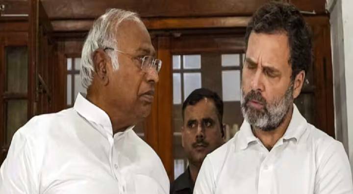 Congress : కాంగ్రెస్ కు డబుల్ షాక్.. హైకోర్టులో పిటిషన్ తిరస్కరణ.. ఐటీ శాఖ నోటీసులు