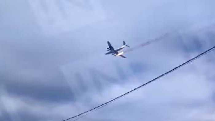 Russia: కుప్పకూలిన రష్యా మిలిటరీ కార్గో విమానం.. 15 మంది దుర్మరణం..