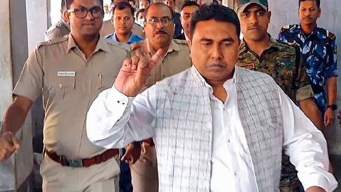 Sandeshkhali: టార్గెట్ షేక్ షాజహాన్.. సందేశ్‌‌ఖాలీలో ఈడీ దాడులు..