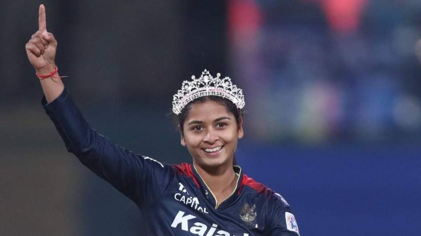 Shreyanka Patil: ఆర్‌సీబీ విజయాల్లో కీలక పాత్ర.. ఎవరీ శ్రేయాంక పాటిల్!