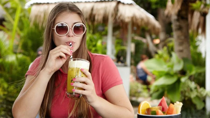 Summer Food: వేసవిలో ఈ ఫుడ్‌ ఎక్కువగా తినొద్దు..!