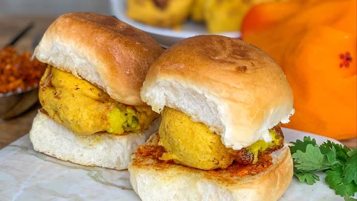 Vada Pav: వరల్డ్‌లో బెస్ట్ ఫుడ్‌గా వడాపావ్.. దీని స్పెషల్ ఇదే!