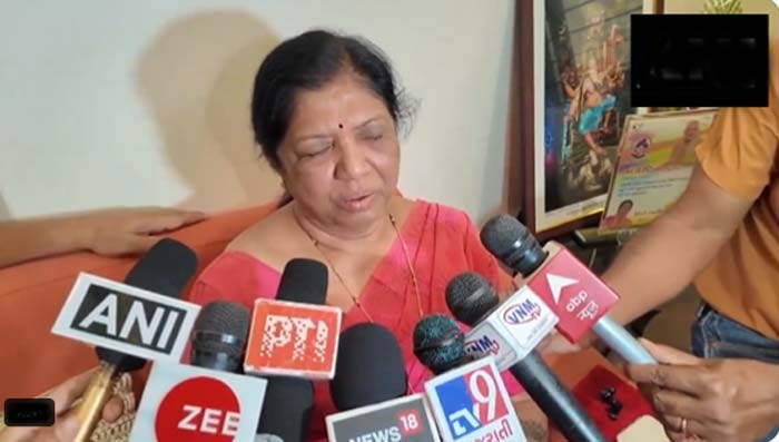 BJP: ఎన్నికల వేళ షాక్.. పోటీ నుంచి వైదొలిగిన అభ్యర్థులు