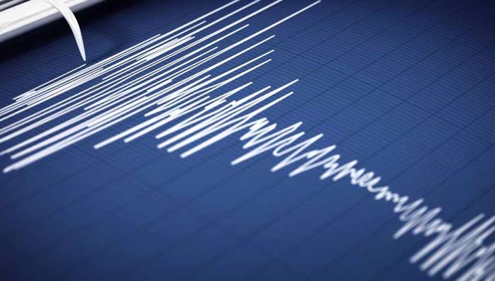 Earthquake: జావా సముద్రంలో భారీ భూకంపం.. ప్రజలకు అలర్ట్