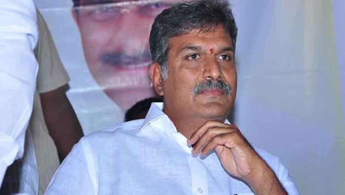 Kesineni Nani: అటు పవన్⁬ను.. ఇటు బీజేపీని చంద్రబాబు మోసం చేస్తున్నాడు..