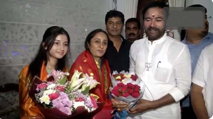 Hyderabad: వీర నారీమణులను సన్మానించిన కేంద్రమంత్రి