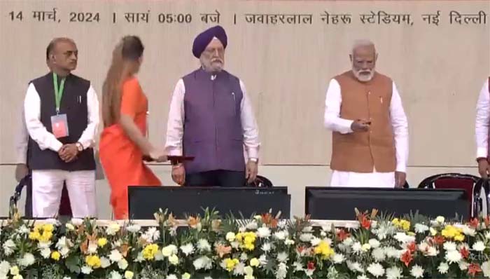 PM Modi: ఢిల్లీ మెట్రో ఫేజ్ 4కు శంకుస్థాపన చేసిన ప్రధాని