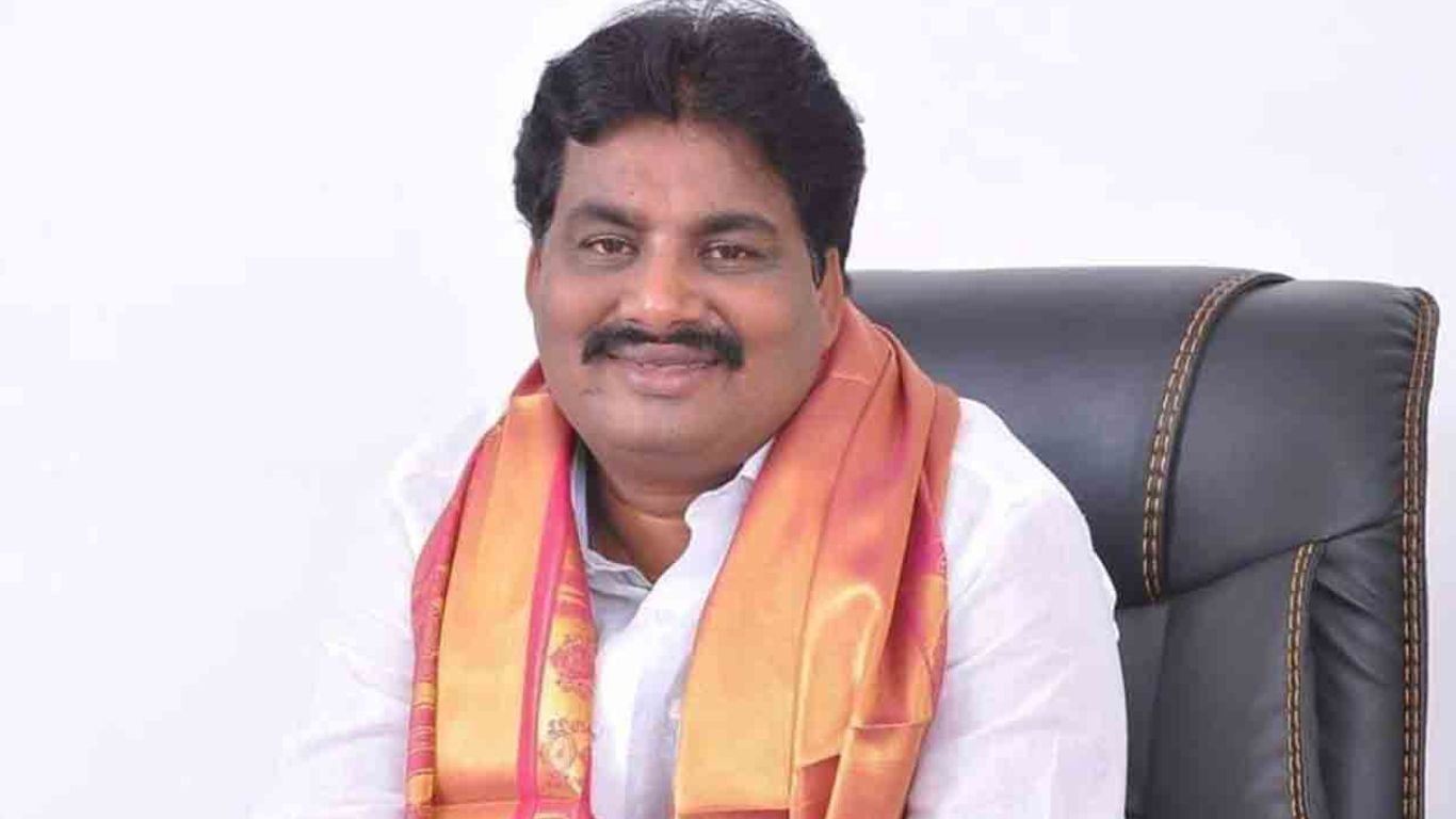 Madhusudhan Reddy: చంద్రబాబు సభకు 4 వేల మంది కూడా రాలేదు.. నా పుట్టినరోజుకి మాత్రం..: ఎమ్మెల్యే మధుసూధన్ రెడ్డి