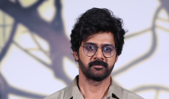 Inspector Rishi: దెయ్యం రోజూ నా బెడ్ రూమ్ కొచ్చేది.. నవీన్ చంద్ర షాకింగ్ కామెంట్స్