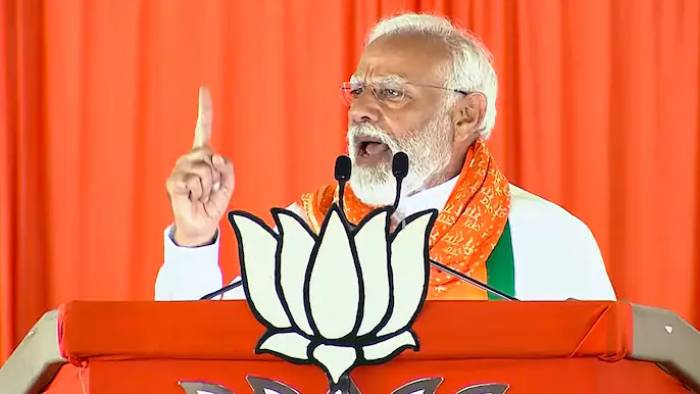 PM Modi: ప్రధాని మోడీపై “ఔరంగజేబు” వ్యాఖ్యలు.. ఈసీకి బీజేపీ ఫిర్యాదు..