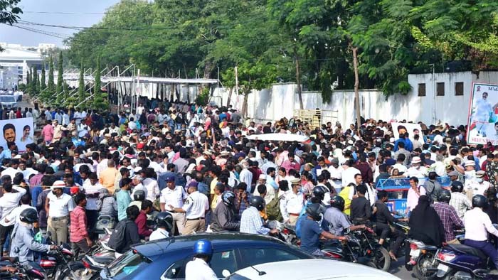 TS Prajavani: ప్రజాభవన్ ప్రజావాణికి బ్రేక్.. జూన్ 7న తిరిగి ప్రారంభం