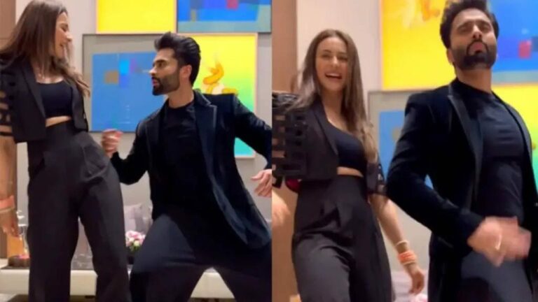 Rakul Preet Singh : పెళ్లి తర్వాత భర్త తో కలిసి డ్యాన్స్ ఇరగదీసిన రకుల్.. వీడియో వైరల్..