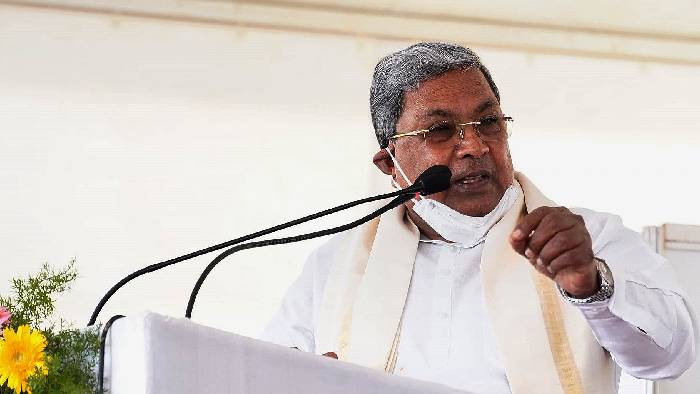 CM Siddaramaiah: నేను బలమైన సీఎంని, నీలాగా బలహీన పీఎంని కాదు.. మోడీపై విమర్శలు..