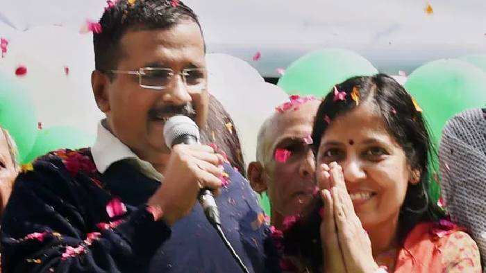 Arvind Kejriwal: కేజ్రీవాల్ అరెస్ట్‌పై ఆయన భార్య ఏమన్నారంటే..?