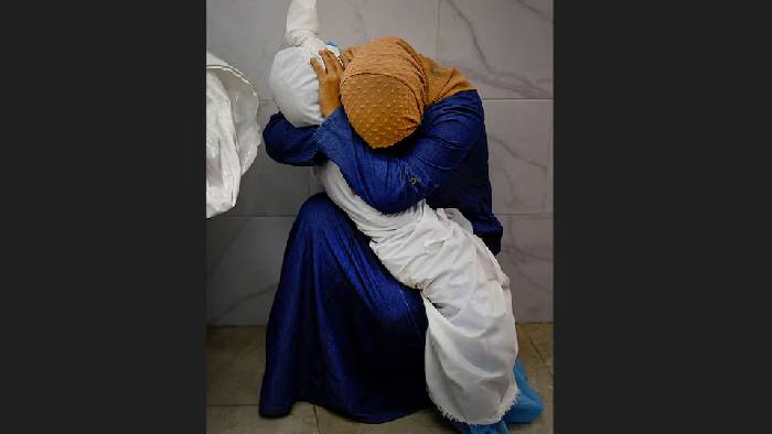 World Press Photo of the Year: వరల్డ్ ప్రెస్ ఫోటో ఆఫ్ ది ఇయర్ గెలుచుకున్న మహ్మద్ సలేం..ఆయన తీసిన ఫోటో ఇదే..