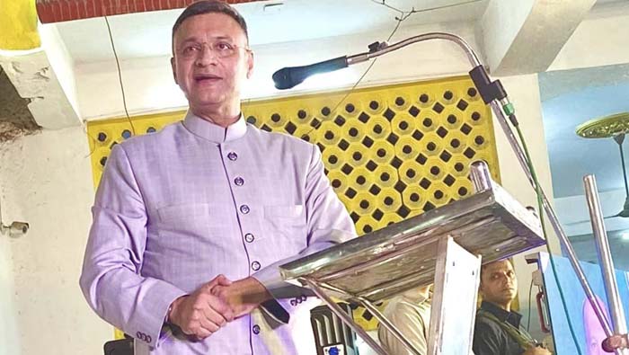 Akbaruddin Owaisi: స్లోపాయిజన్‌ ఇచ్చి హత్య చేయాలని చూస్తున్నారు.. ఎంఐఎం నేత కీలక వ్యాఖ్యలు