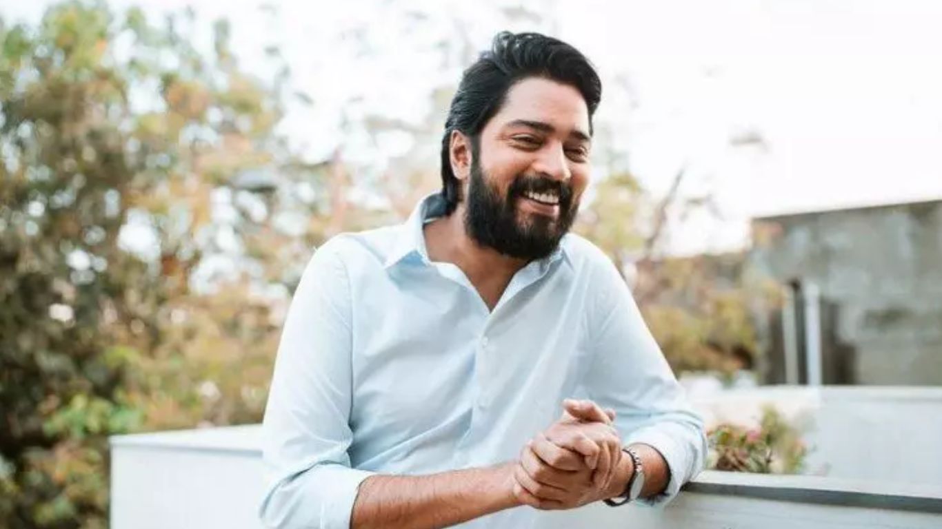 Sudigadu 2: ‘సుడిగాడు 2’ కథ నేనే రాస్తున్నా: అల్లరి నరేష్