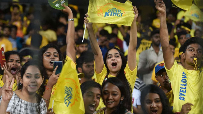 IPL 2024: పసుపు మయంగా మారిన ఉప్పల్.. ఎక్కడ చూసినా పసుపు జెర్సీలే