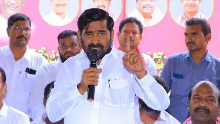 Jagadish Reddy: కేసీఆర్ ను తిట్టి బతుకుదాం అనుకుంటోంది కాంగ్రెస్