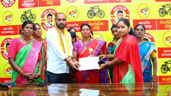 Kakarla Suresh: తెలుగుదేశం హయాంలోనే మహిళలకు పెద్దపీట..