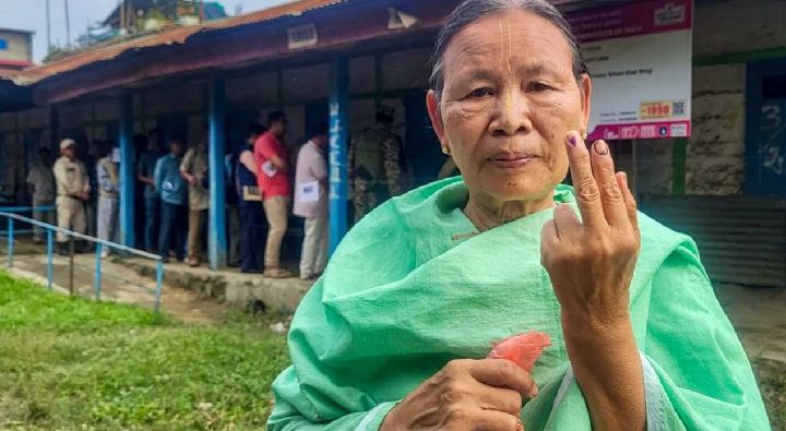 Manipur : మణిపూర్లో హింసాత్మక ఘటనలు.. ఆరు పోలింగ్ కేంద్రాల్లో రీపోలింగ్