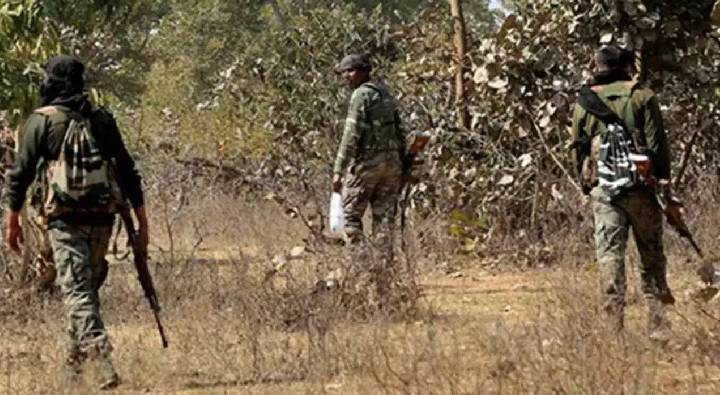 Chhattisgarh : ఛత్తీస్‌గఢ్‌లో బుల్లెట్ల వర్షం.. 13మంది మావోల హతం