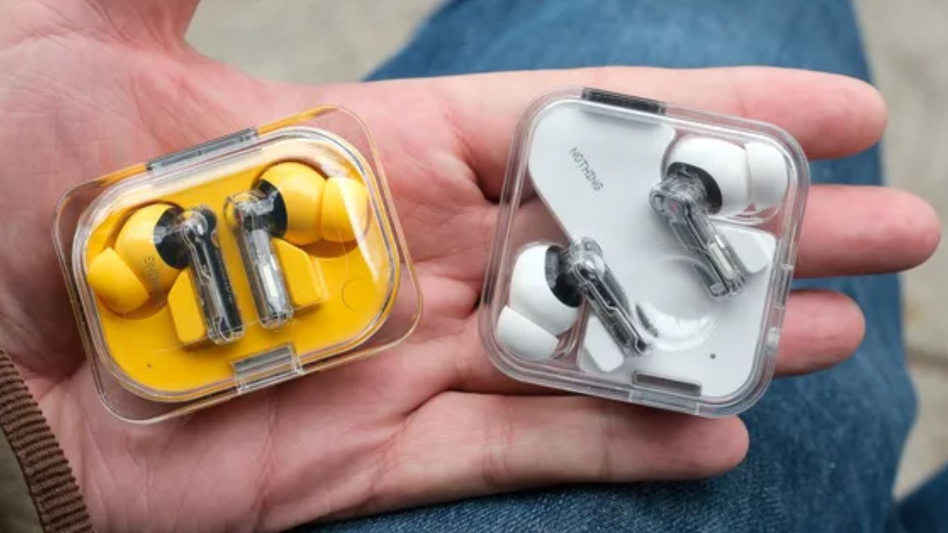 Nothing Earbuds: ‘నథింగ్‌’ నుంచి 2 కొత్త ఇయర్‌బడ్స్‌.. 40 గంటల బ్యాటరీ లైఫ్‌!