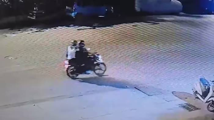 Salman Khan: సల్మాన్ ఖాన్ ఇంటి బయట కాల్పులు.. జరిపింది వాంటెడ్ గ్యాంగ్‌స్టర్!