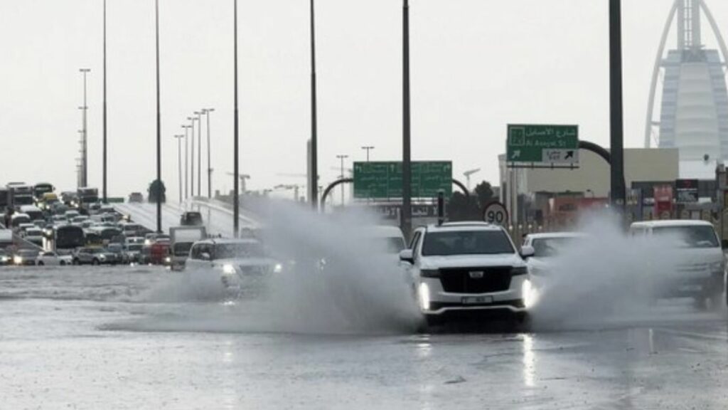 Uae Rains