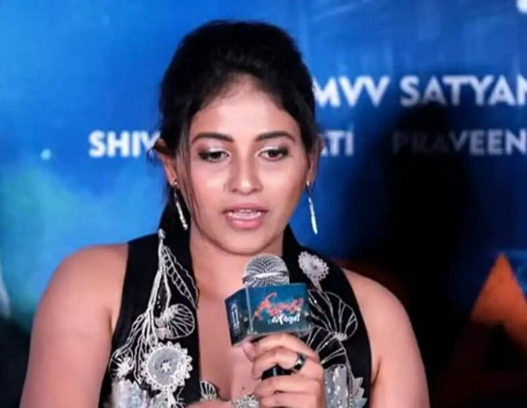 Anjali : నాకు నాలుగు పెళ్లిళ్లు చేశారు.. అంజలి అంత మాట అనేసిందేంటి?